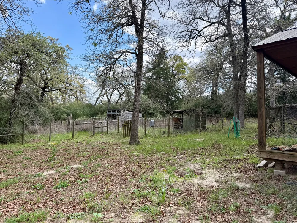 3950 Private Road 2015 Caldwell, TX 77836