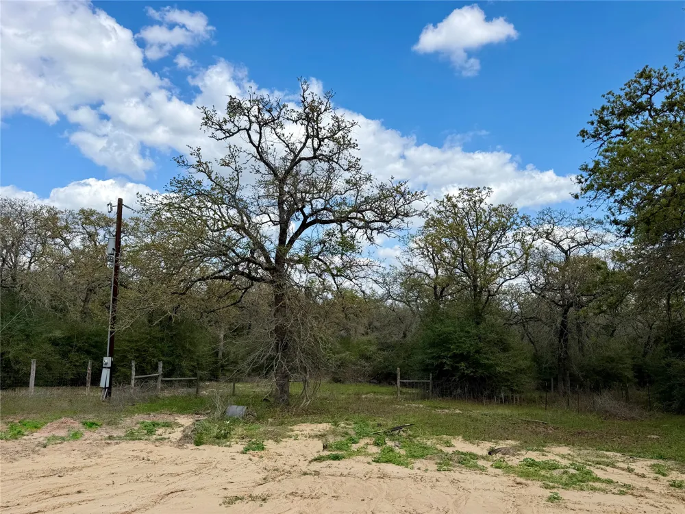 3950 Private Road 2015 Caldwell, TX 77836