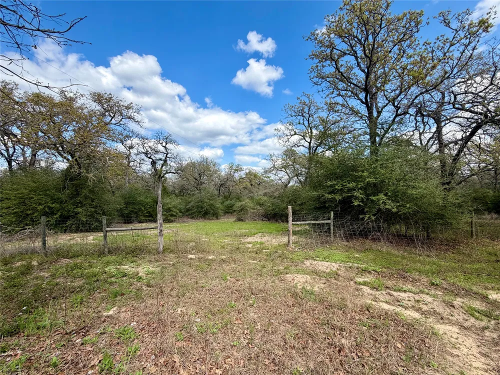 3950 Private Road 2015 Caldwell, TX 77836