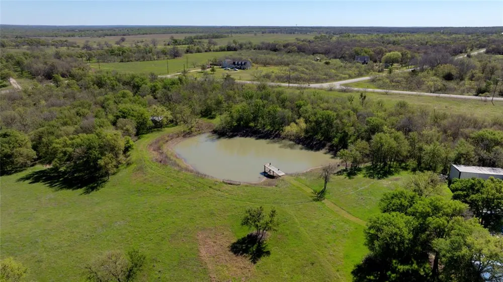 235 Mesquite Drive Cedar Creek, TX 78612