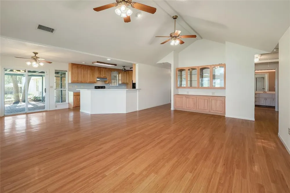 235 Mesquite Drive Cedar Creek, TX 78612