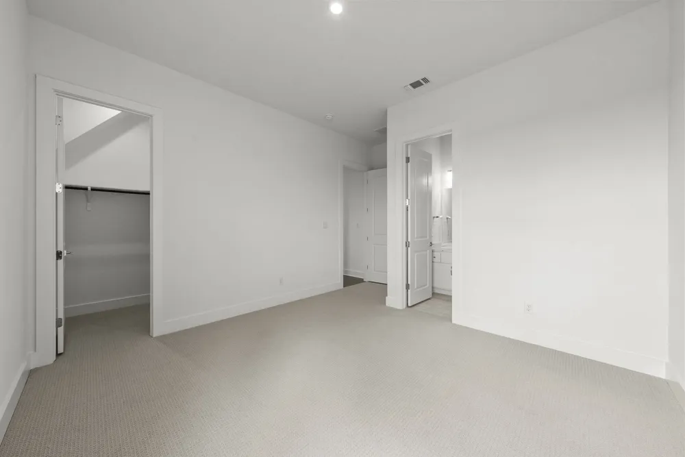136 Dawn Drive Kyle, TX 78640