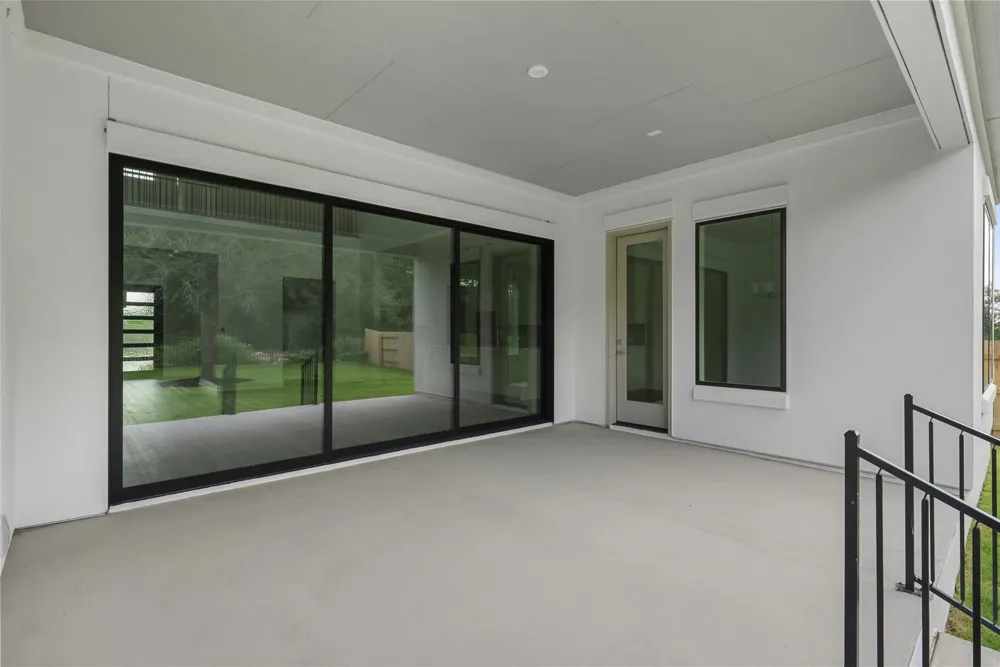 278 Alpine Crossing Drive Kyle, TX 78640