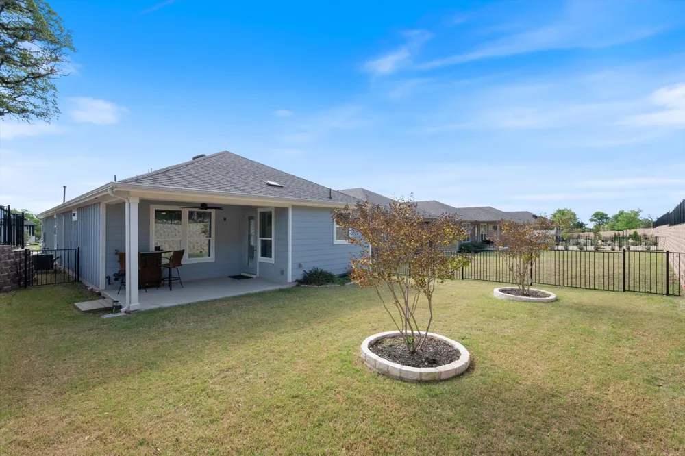 212 Coachsmith Street Georgetown, TX 78633