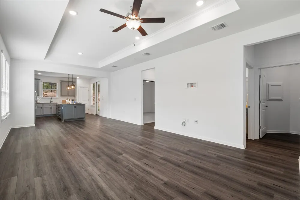 212 Coachsmith Street Georgetown, TX 78633