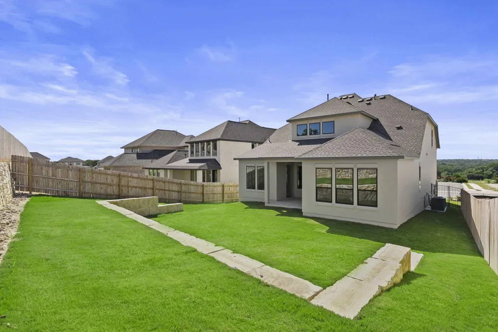 201 Ensberg Lane Liberty Hill, TX 78642