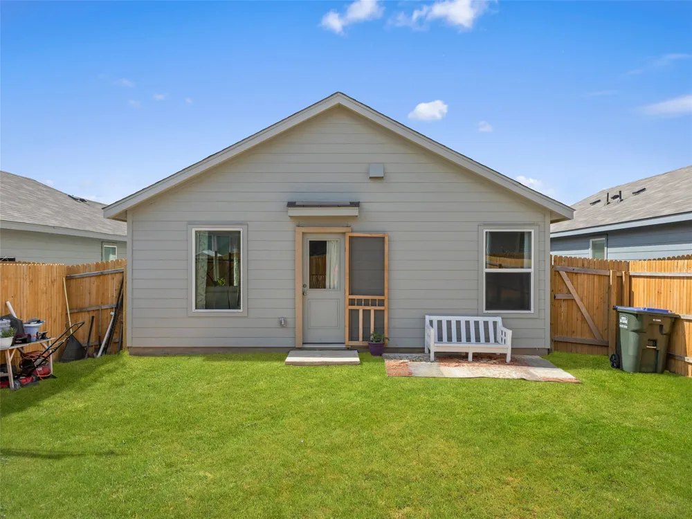 11543 Field Briar Converse, TX 78109