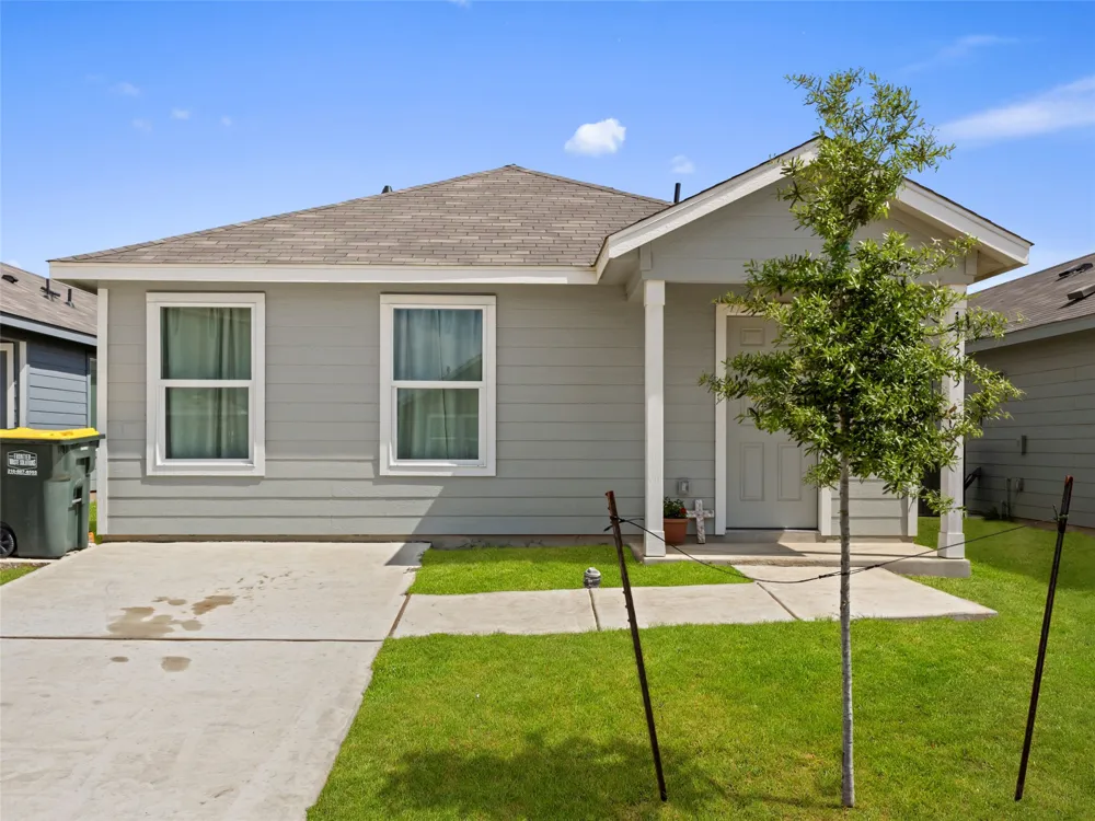 11543 Field Briar Converse, TX 78109