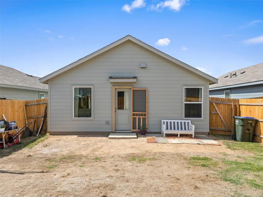 11543 Field Briar Converse, TX 78109