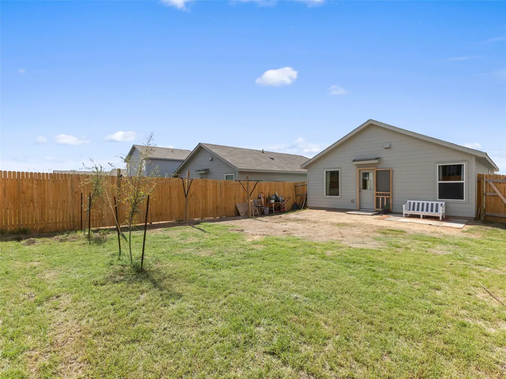 11543 Field Briar Converse, TX 78109