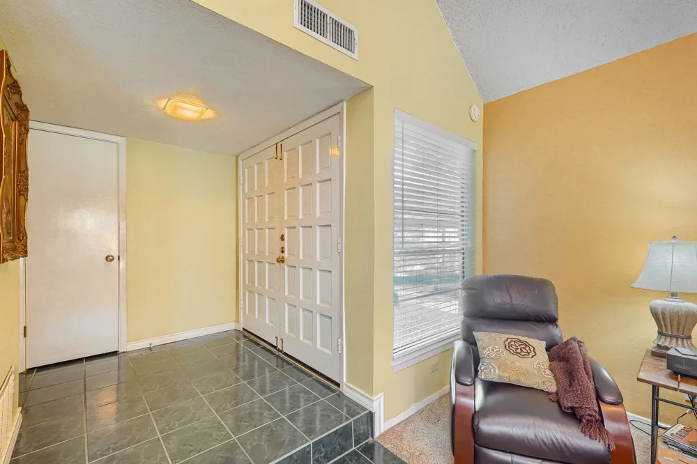 51 Casa Verde Street Lakeway, TX 78734