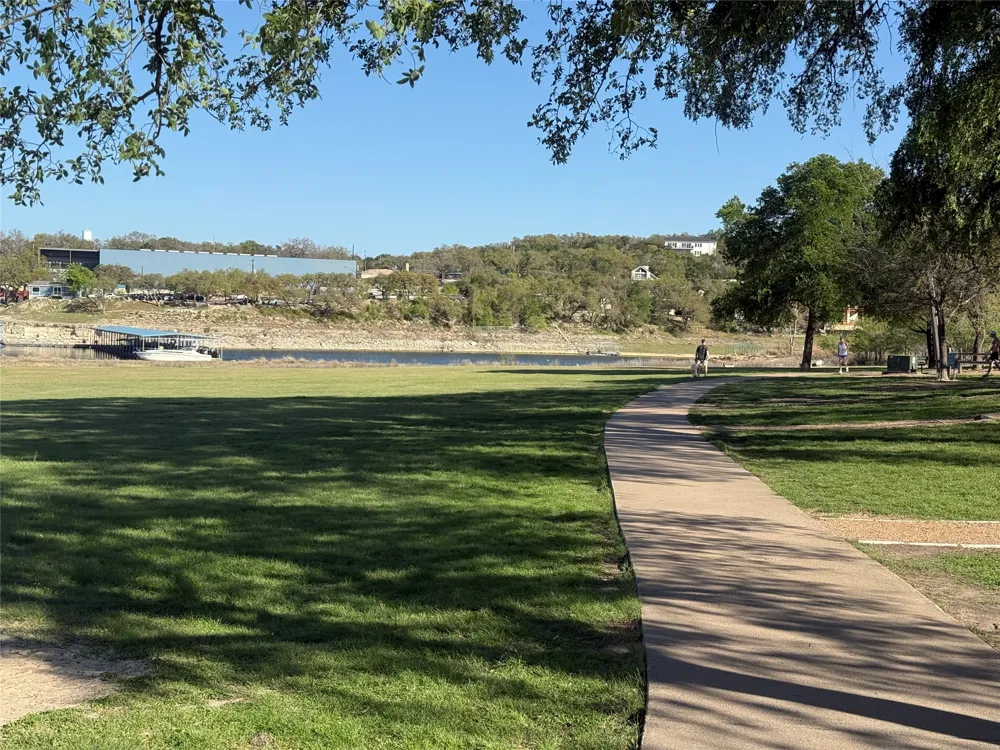 51 Casa Verde Street Lakeway, TX 78734