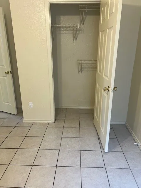 2204 Katy Lane #B Georgetown, TX 78626