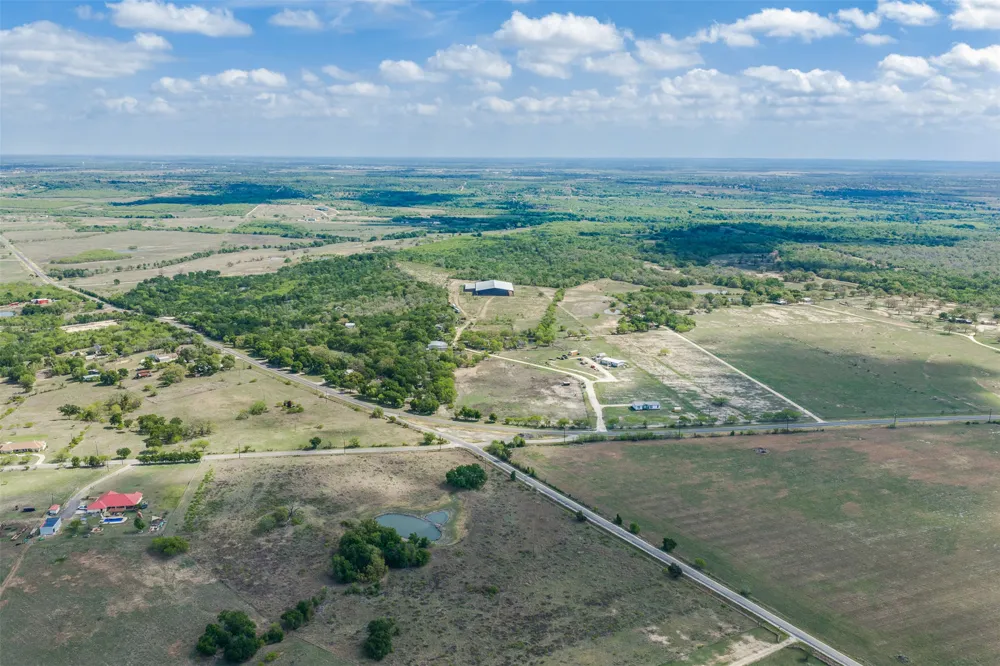 8519 State Park Road Lockhart, TX 78644