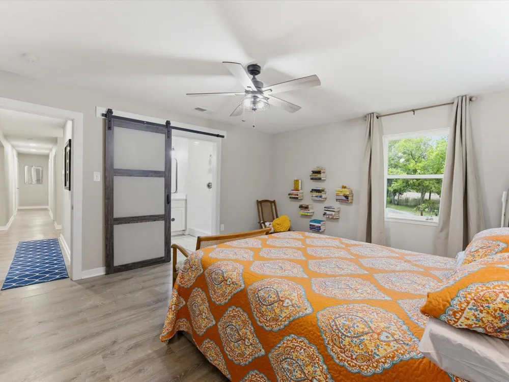 15720 W Highway 22 Blooming Grove, TX 76626