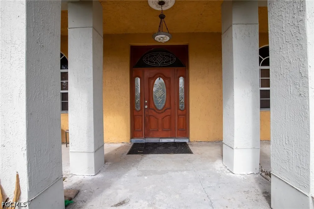 Montura Avenue Clewiston, FL 33440