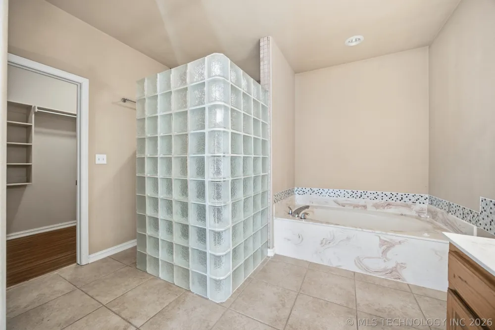 23727 S 413th EastAvenue Porter, OK 74454