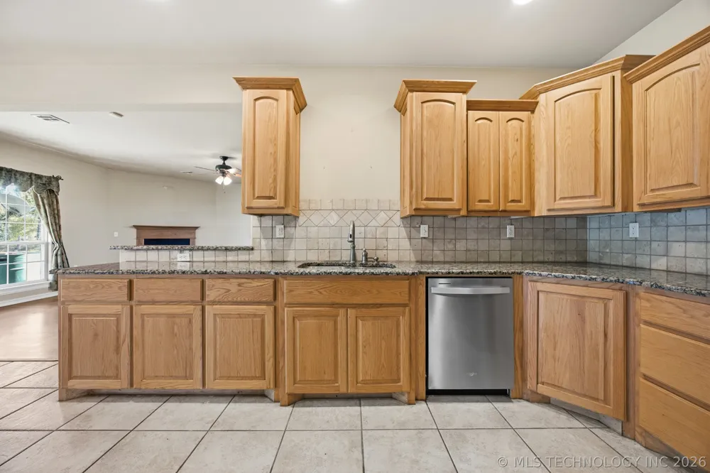 23727 S 413th EastAvenue Porter, OK 74454