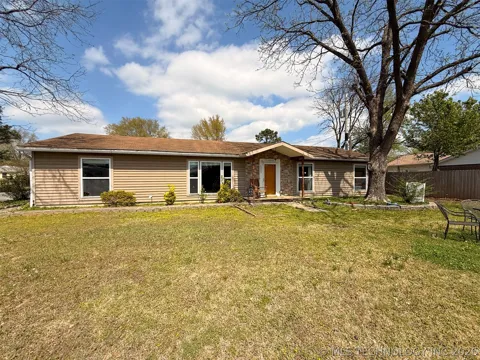 605 W Blair Avenue