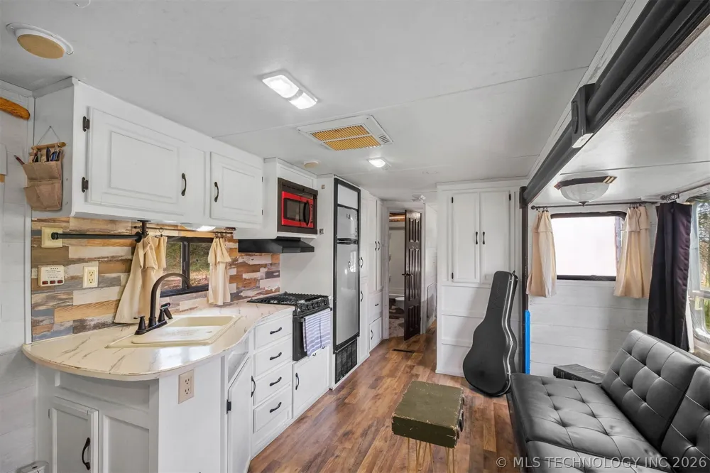 448933 Hwy 100 Vian, OK 74962