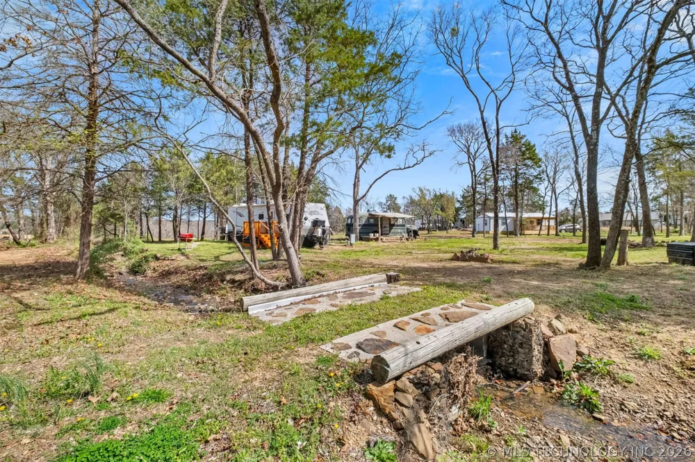 448933 Hwy 100 Vian, OK 74962