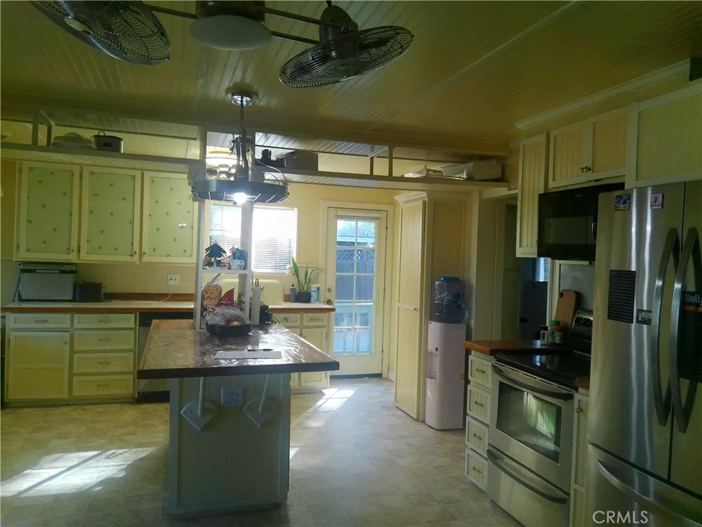 6537 Forestview Dr Kelseyville, CA 95451