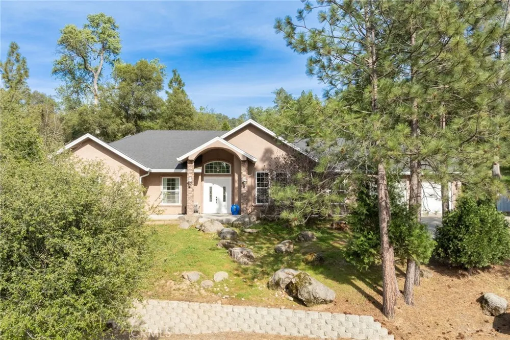 36919 Deer Path Circle Coarsegold, CA 93614