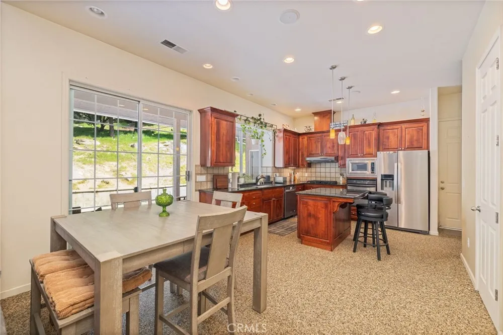 36919 Deer Path Circle Coarsegold, CA 93614