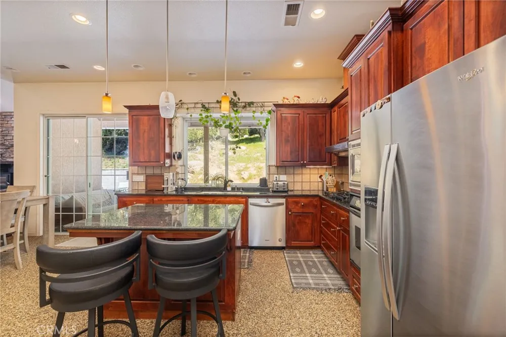 36919 Deer Path Circle Coarsegold, CA 93614