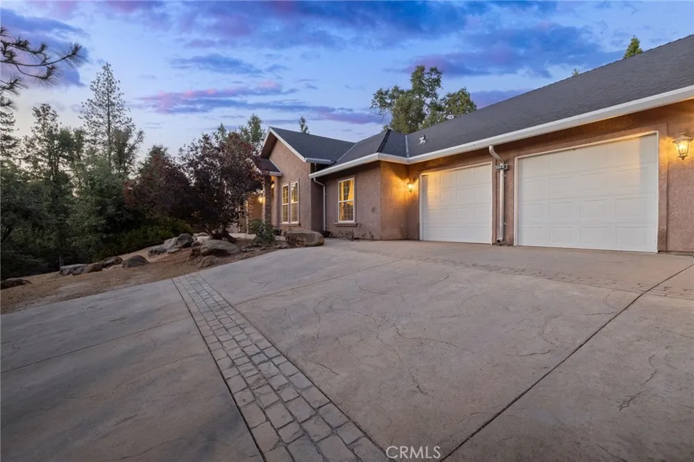 36919 Deer Path Circle Coarsegold, CA 93614