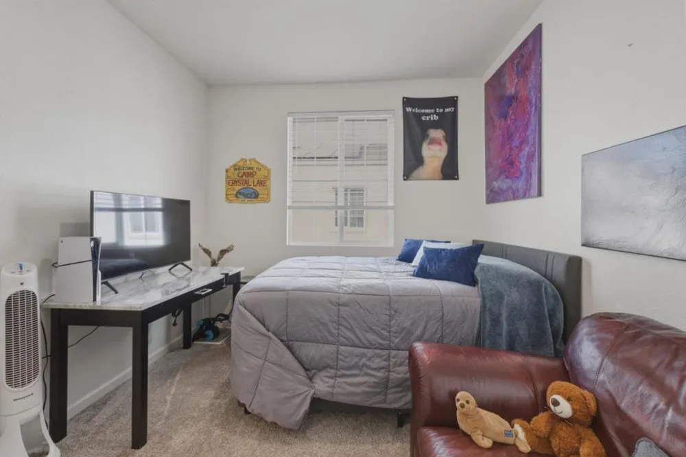 1180 Julia Circle Hollister, CA 95023
