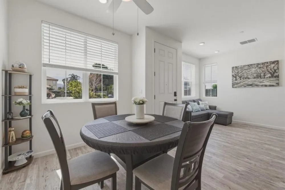 1180 Julia Circle Hollister, CA 95023