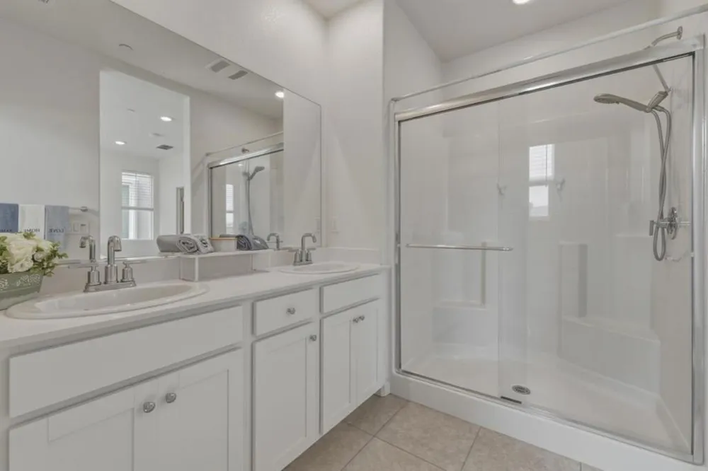1180 Julia Circle Hollister, CA 95023