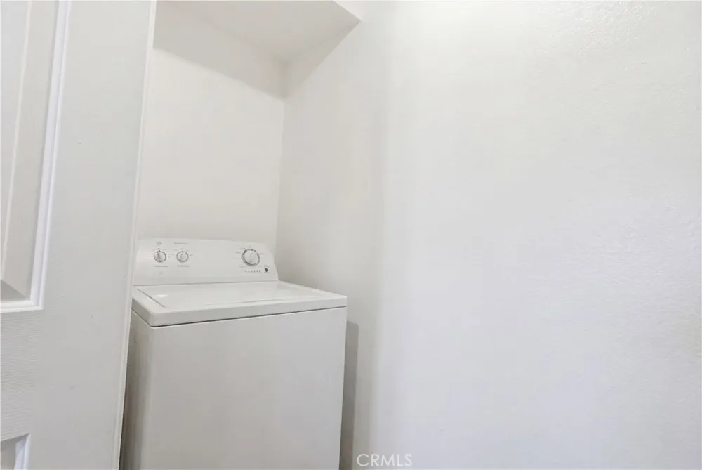 1980 Las Colinas Circle #308 Corona, CA 92879