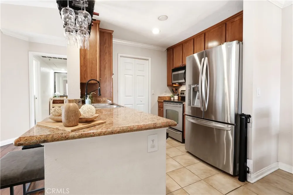1980 Las Colinas Circle #308 Corona, CA 92879