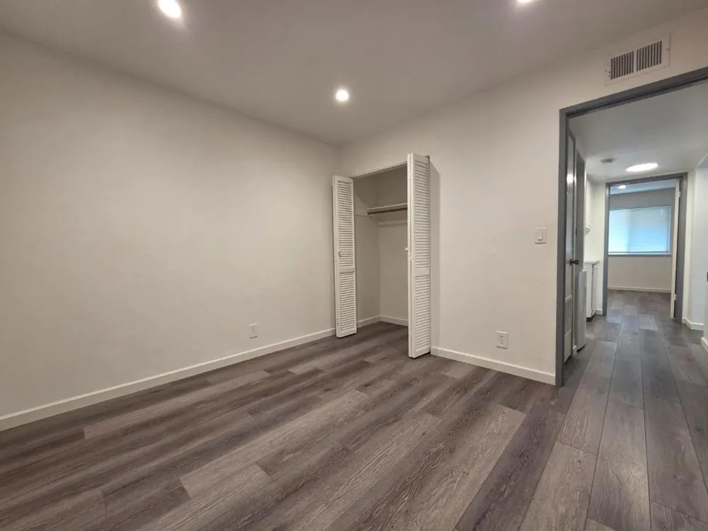 2201 Monroe Street #301 Santa Clara, CA 95050