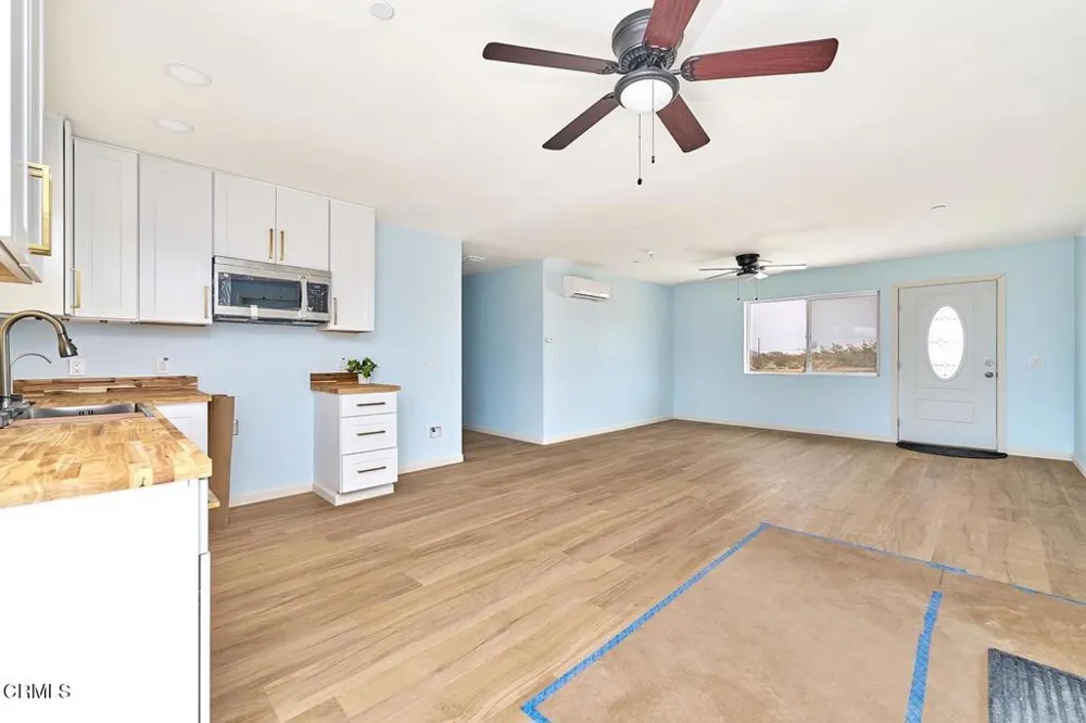9210 Cherokee Trail Lucerne Valley, CA 92356