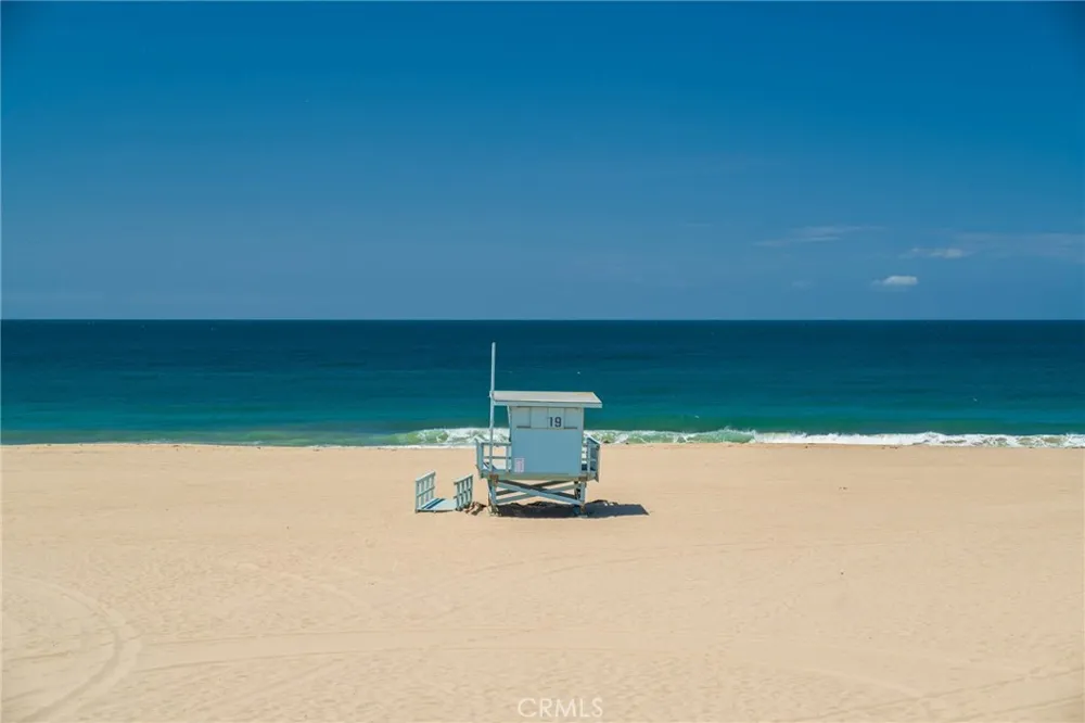 1818 The Strand #1 Hermosa Beach, CA 90254