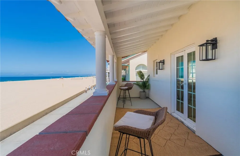 1818 The Strand #1 Hermosa Beach, CA 90254