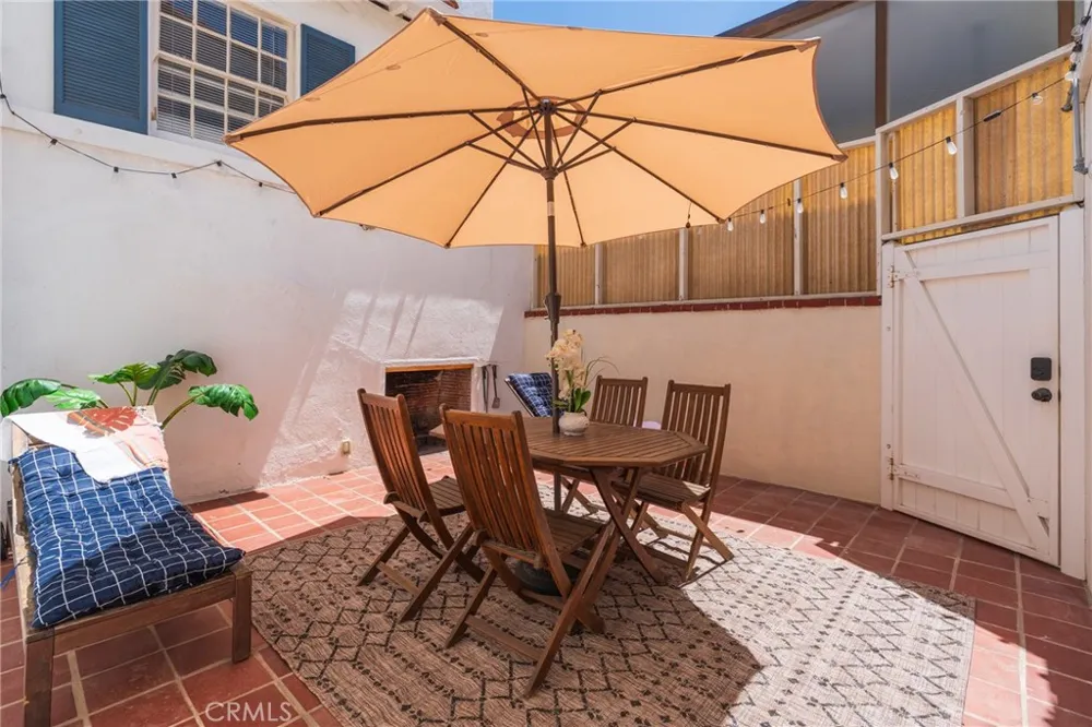 1818 The Strand #1 Hermosa Beach, CA 90254