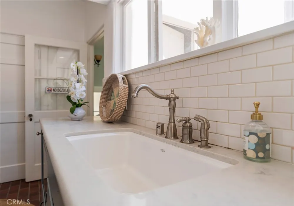 1818 The Strand #1 Hermosa Beach, CA 90254