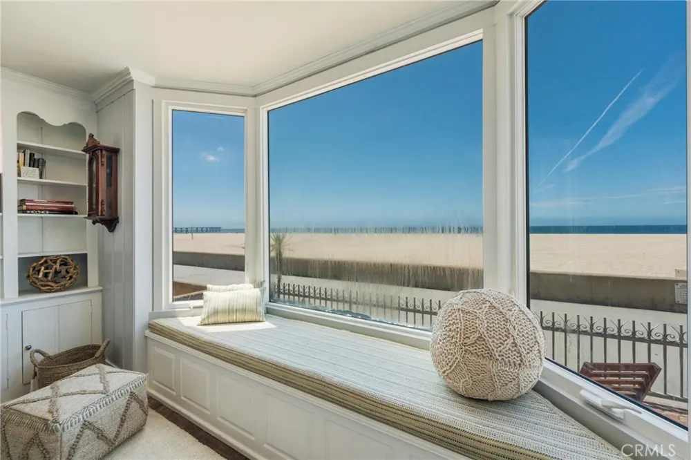 1818 The Strand #1 Hermosa Beach, CA 90254