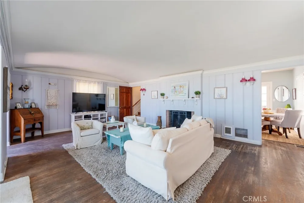 1818 The Strand #1 Hermosa Beach, CA 90254