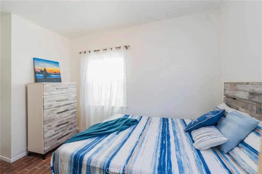 1818 The Strand #1 Hermosa Beach, CA 90254