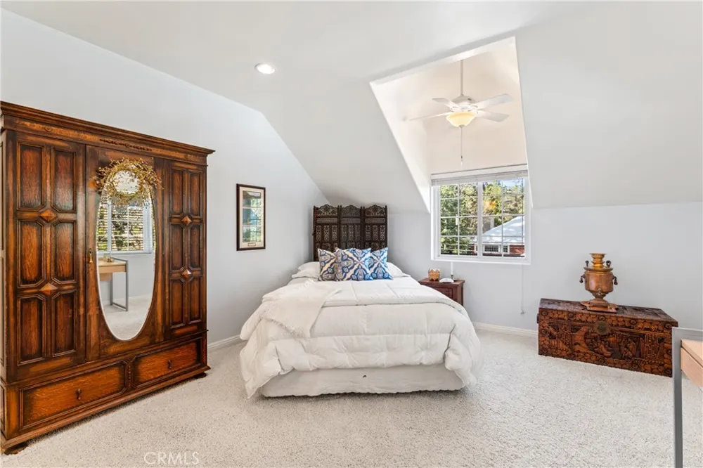 197 Massive Road Lake Arrowhead, CA 92317