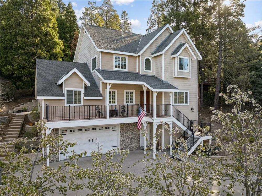197 Massive Road Lake Arrowhead, CA 92317