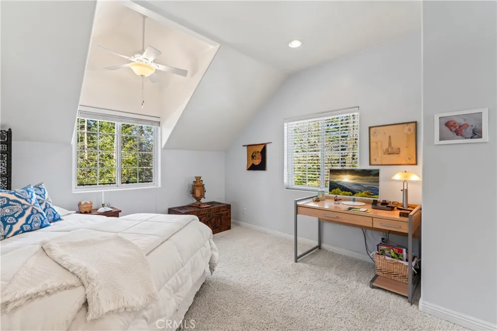 197 Massive Road Lake Arrowhead, CA 92317