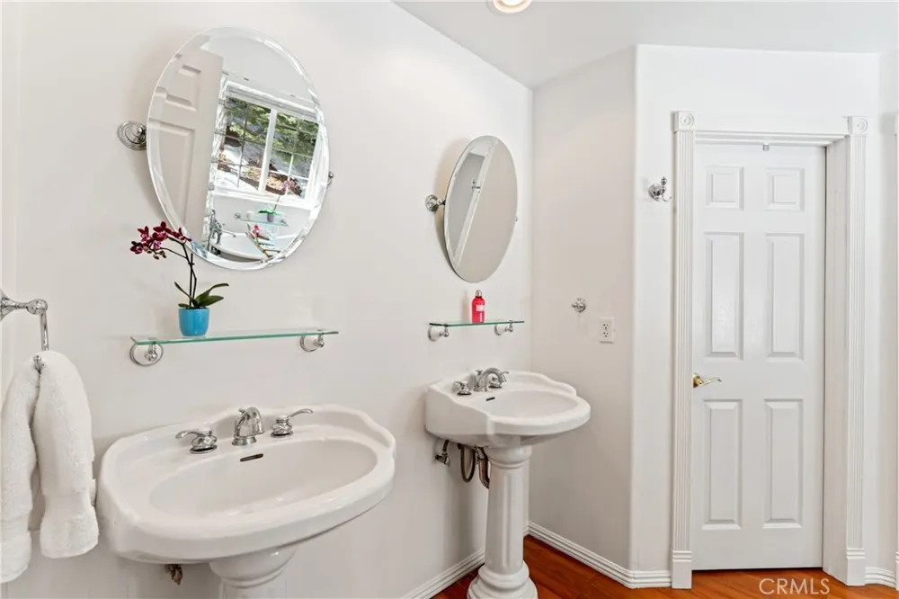 197 Massive Road Lake Arrowhead, CA 92317
