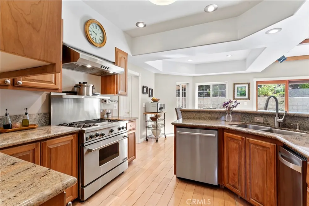 197 Massive Road Lake Arrowhead, CA 92317