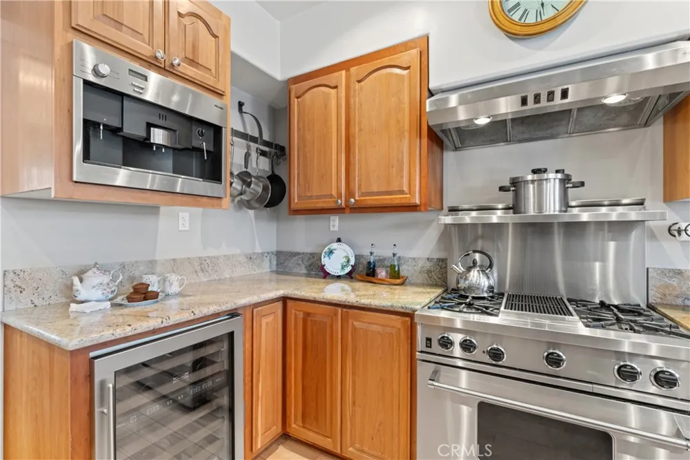 197 Massive Road Lake Arrowhead, CA 92317